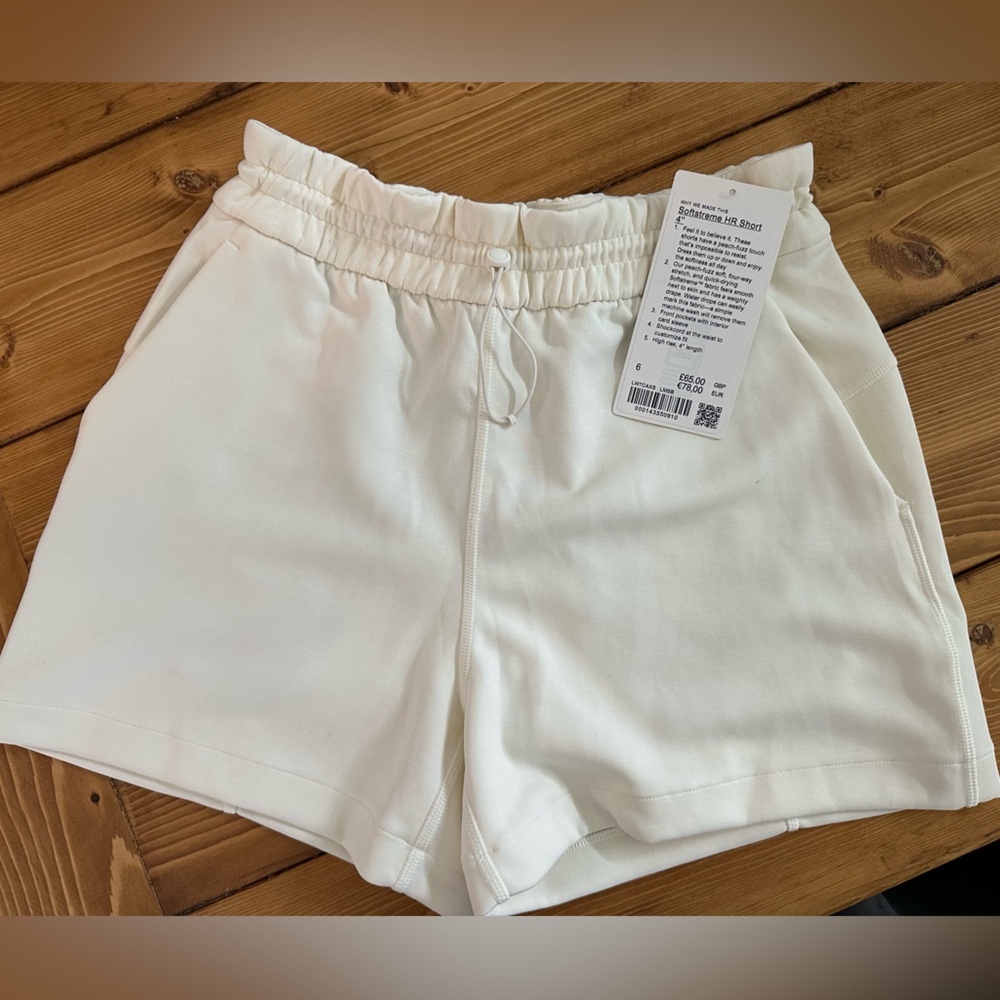 Lululemon Softstreme HR Short 4”